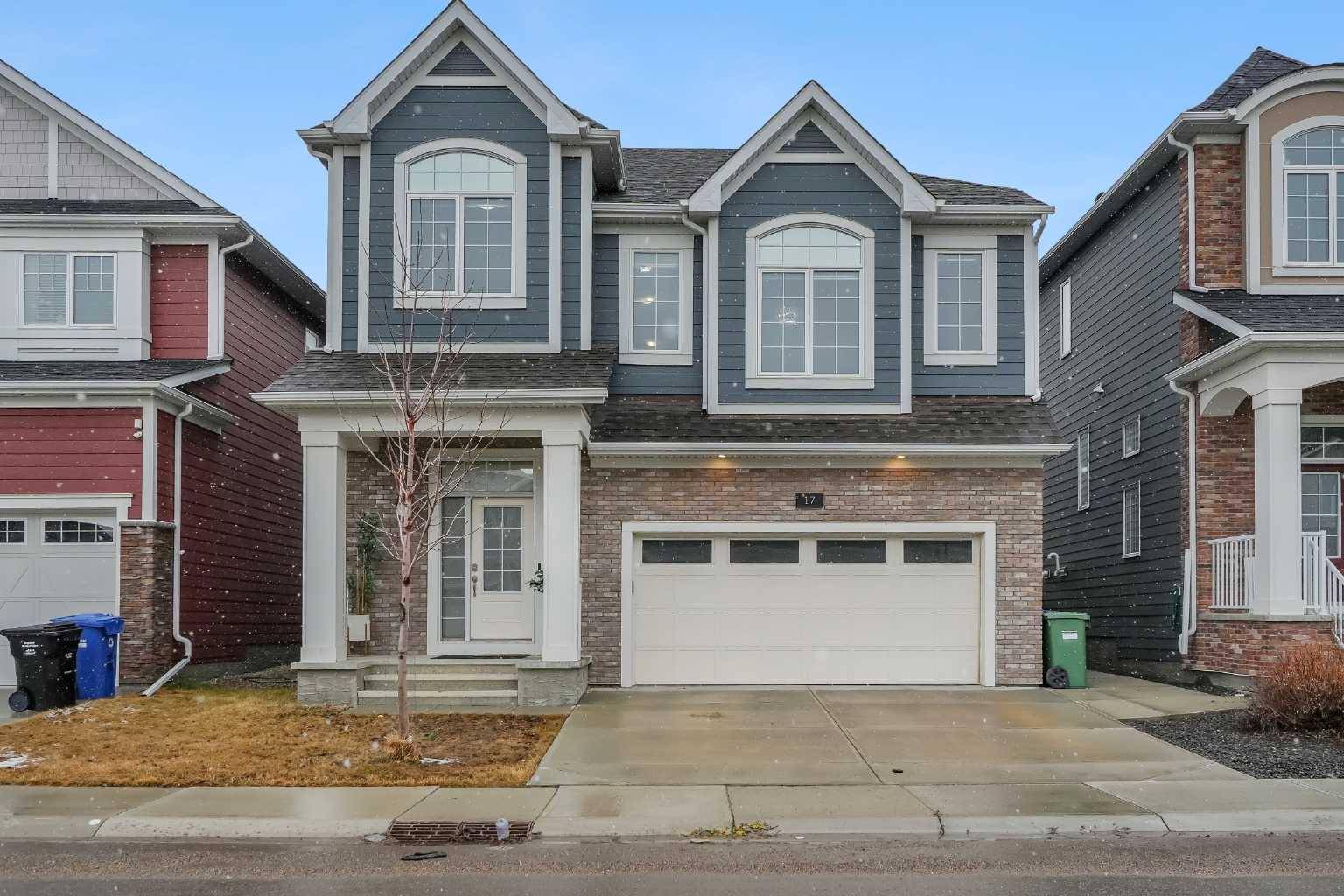 17 Yorkstone WAY SW, Calgary, AB T2X 4K6