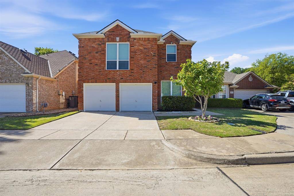 2316 Leafy Glen Court, Bedford, TX 76022