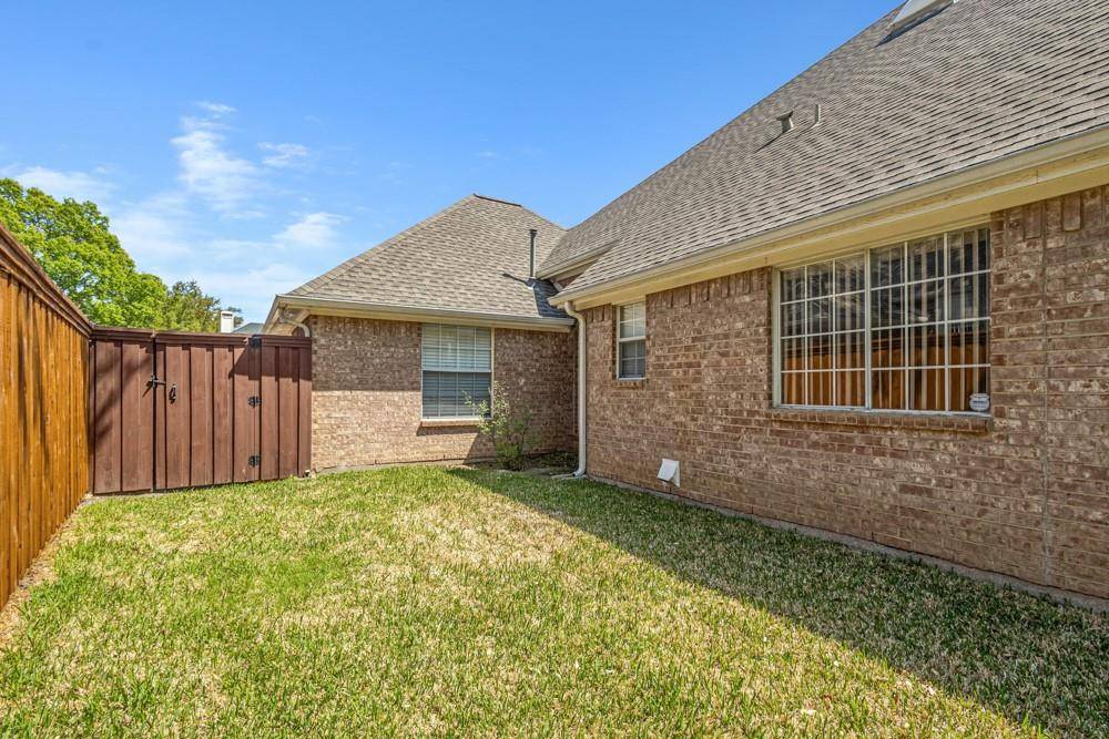 404 Landwyck Lane, Flower Mound, TX 75028