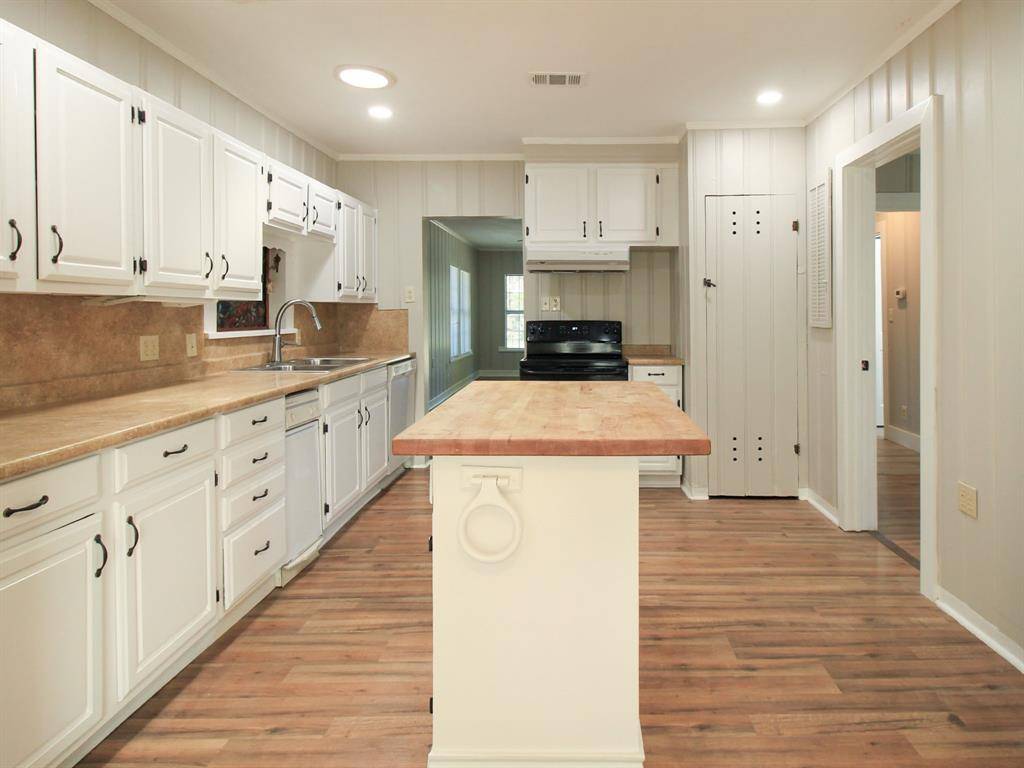 2920 Major Street, Fort Worth, TX 76112