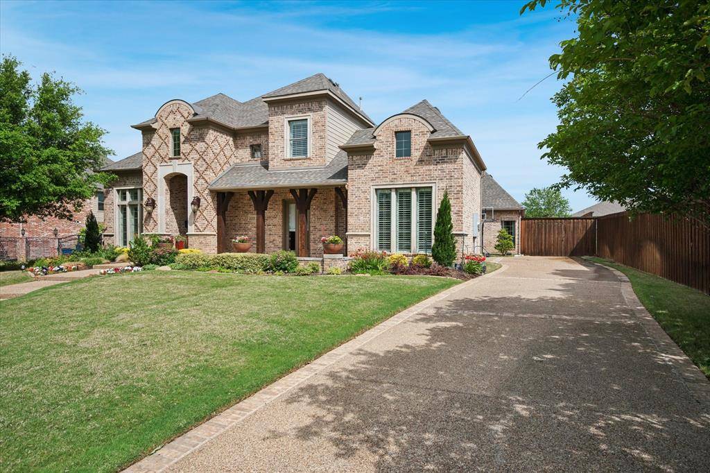 2378 King Arthur Boulevard, Lewisville, TX 75056