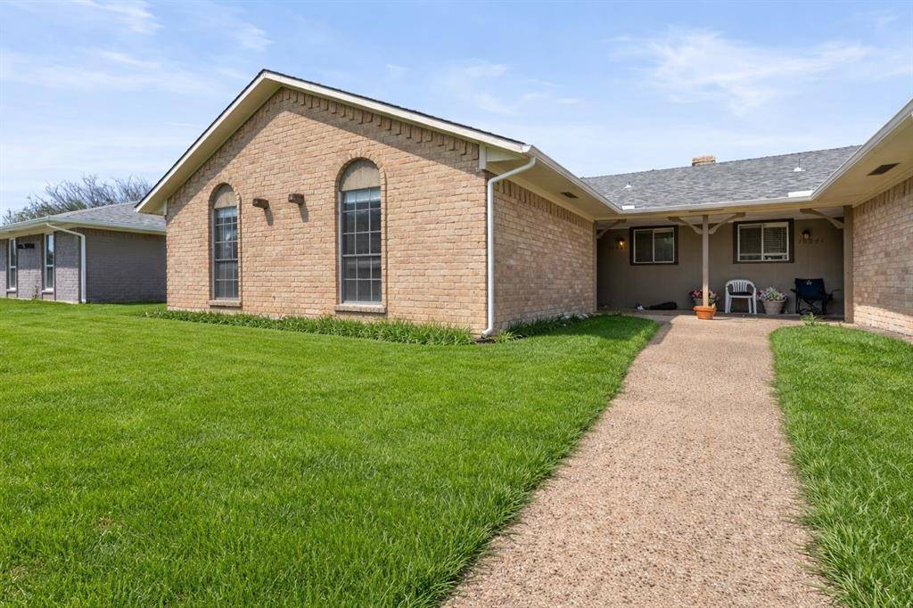 15839 El Estado Drive, Dallas, TX 75248