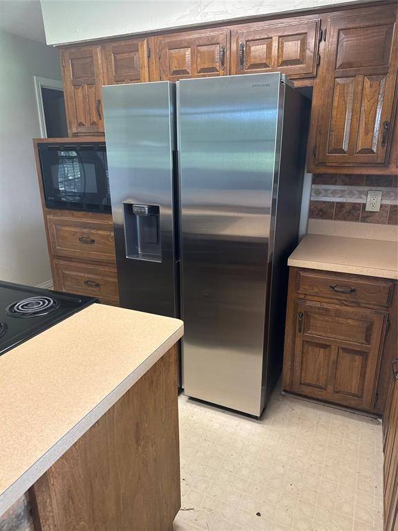 1850 Rock Ridge Road, Lucas, TX 75002