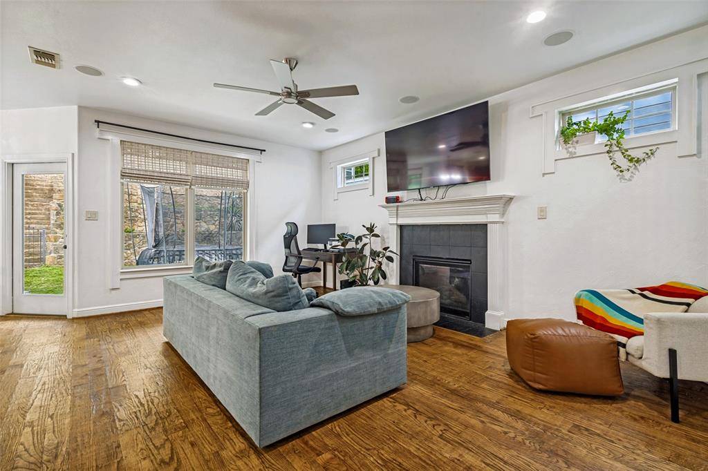 324 Collins Street, Argyle, TX 76226