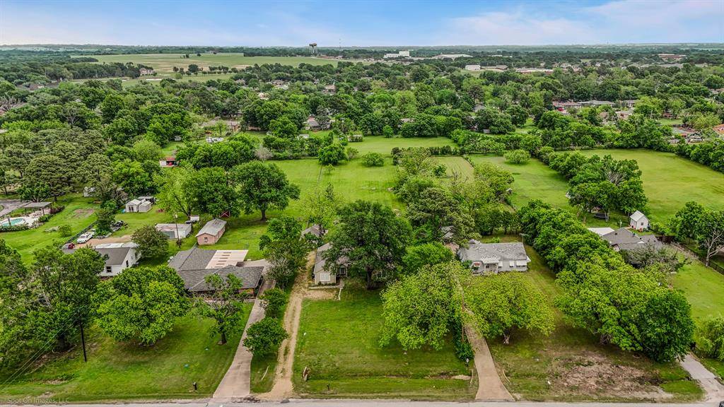 914 Griffith Avenue, Terrell, TX 75160