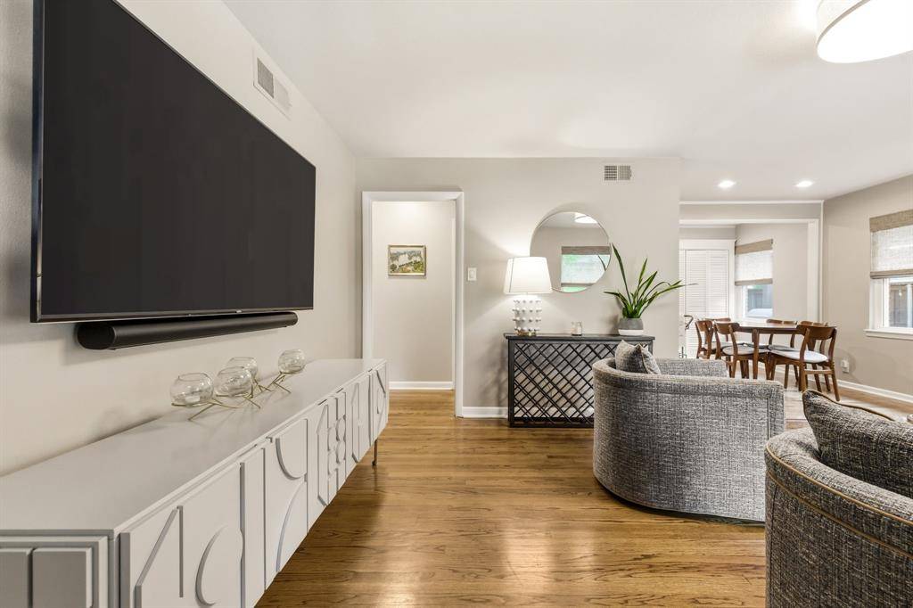 11605 Colmar Street, Dallas, TX 75218