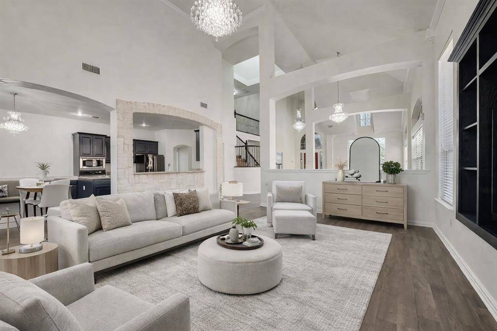 515 Suffolk Drive, Grand Prairie, TX 75052