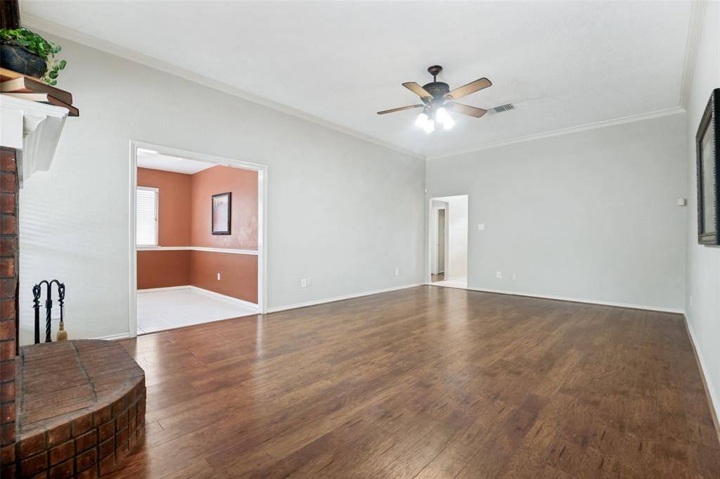 4818 Ashworth Court, Arlington, TX 76017