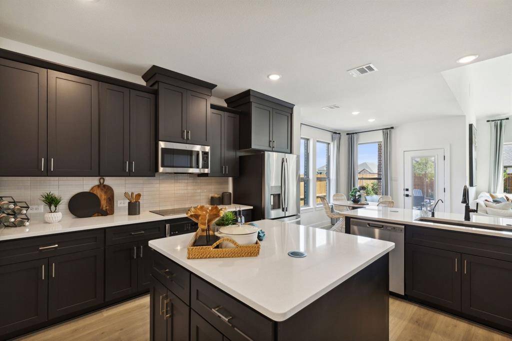 4341 Addison Street, Midlothian, TX 76065