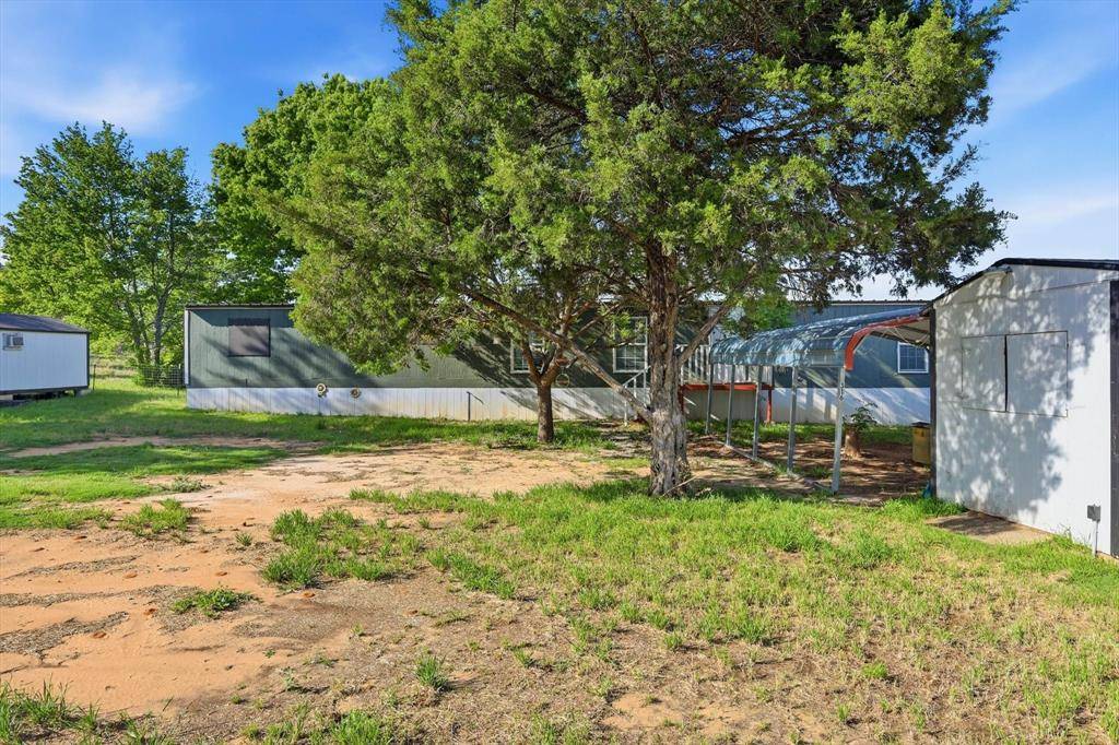 316 Summit Drive, Springtown, TX 76082