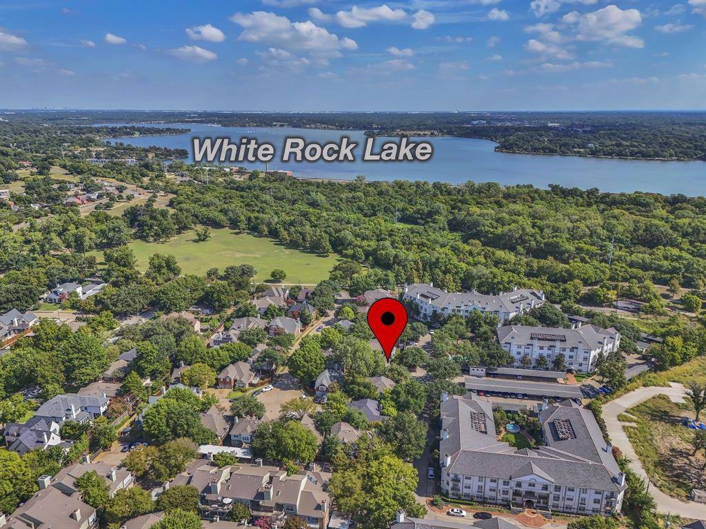 2630 Lakeforest Court, Dallas, TX 75214