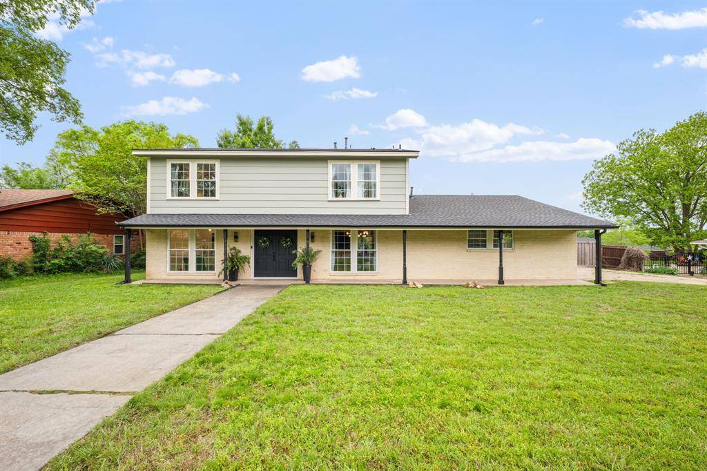 1406 Greenbrier Drive, Sherman, TX 75092