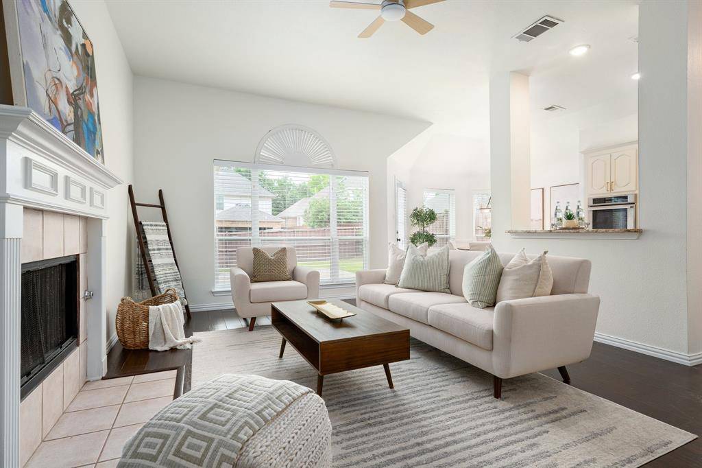 1404 Valley Trail, Irving, TX 75063