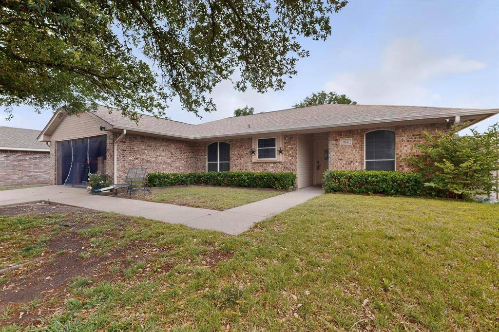 412 Tara Lane, Red Oak, TX 75154