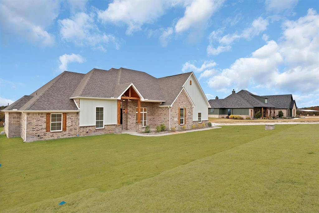 1066 Kingsley Court, Weatherford, TX 76087