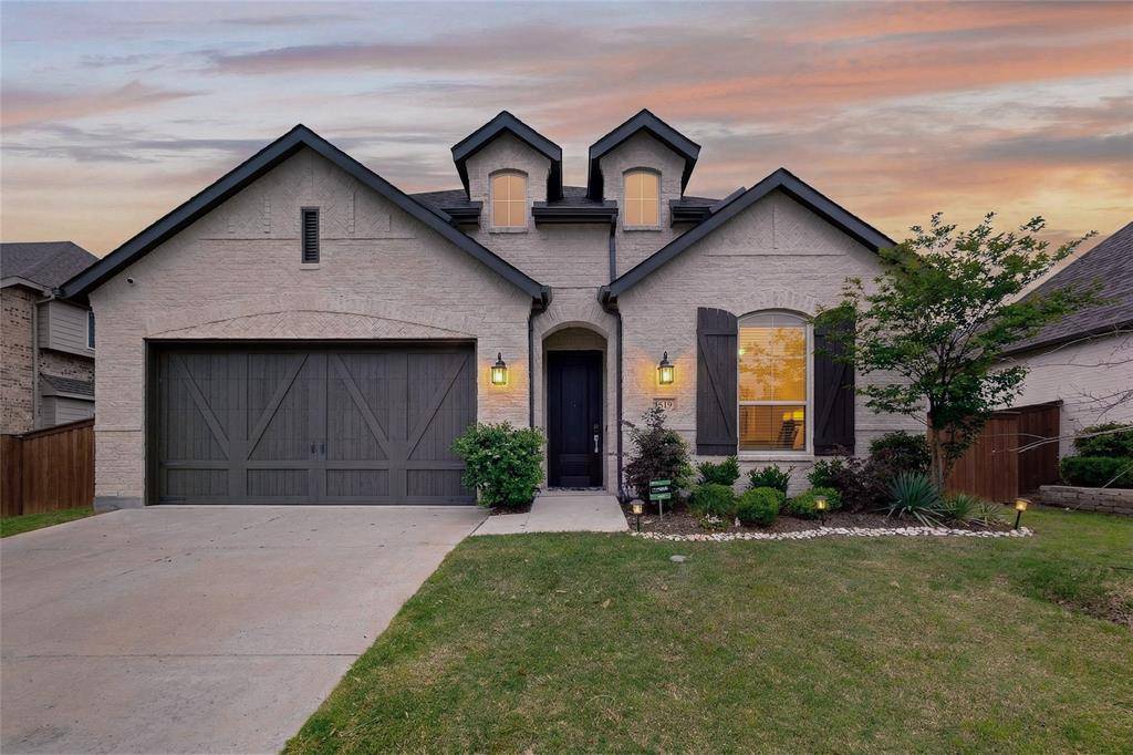 15049 Chipwood Drive, Aledo, TX 76008