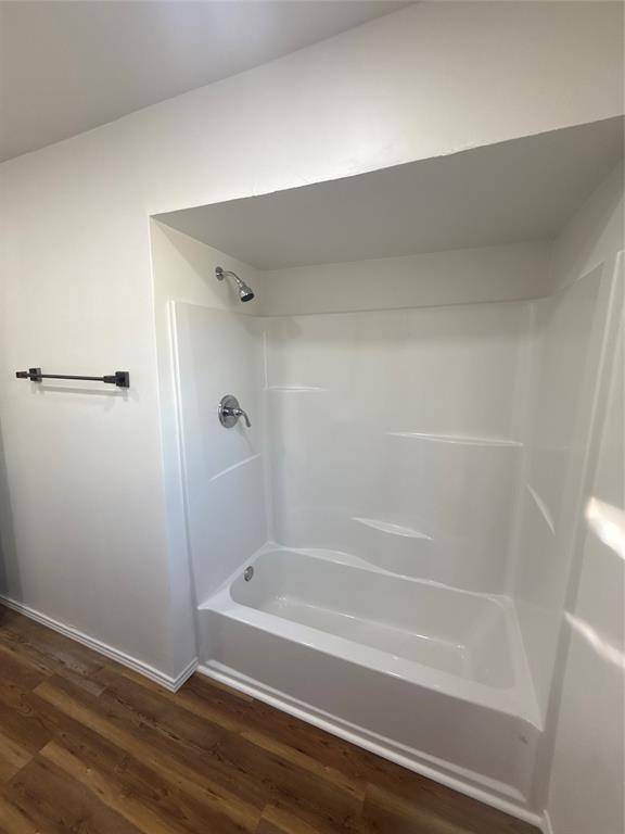 10121 Muskogee Drive, Dallas, TX 75217