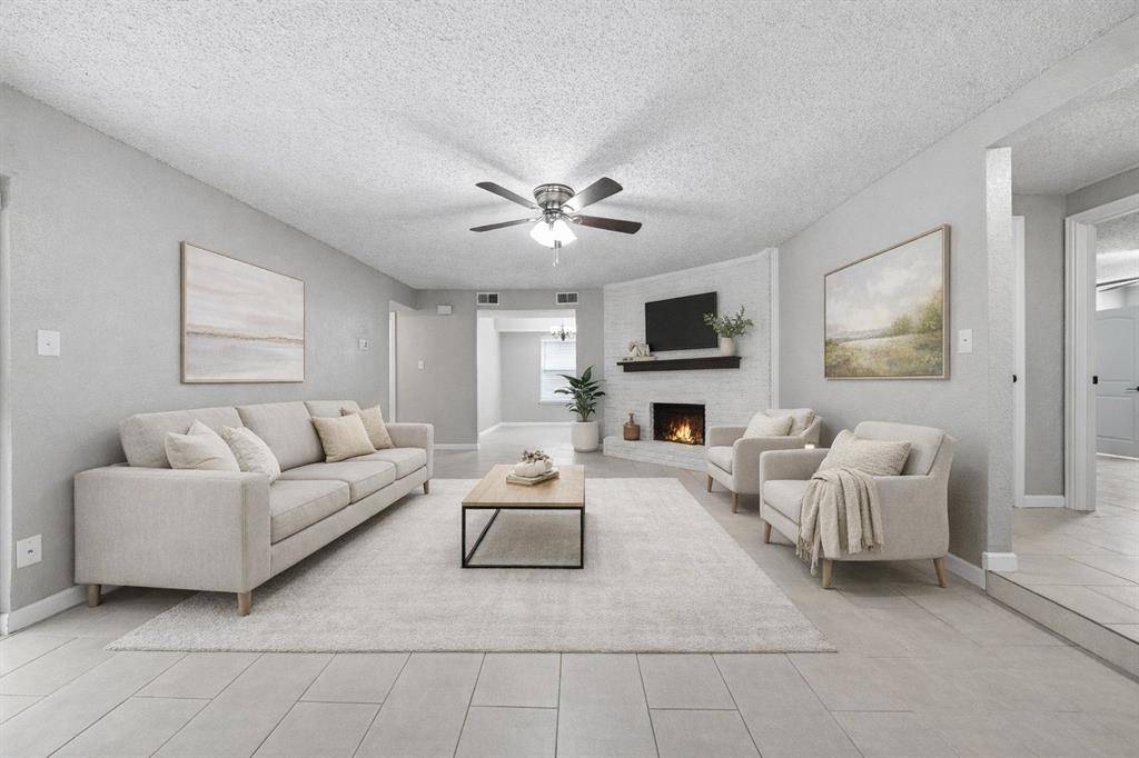 4723 Crest Drive, Arlington, TX 76017