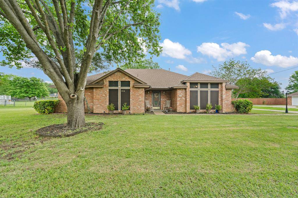 314 Clay Lane, Red Oak, TX 75154