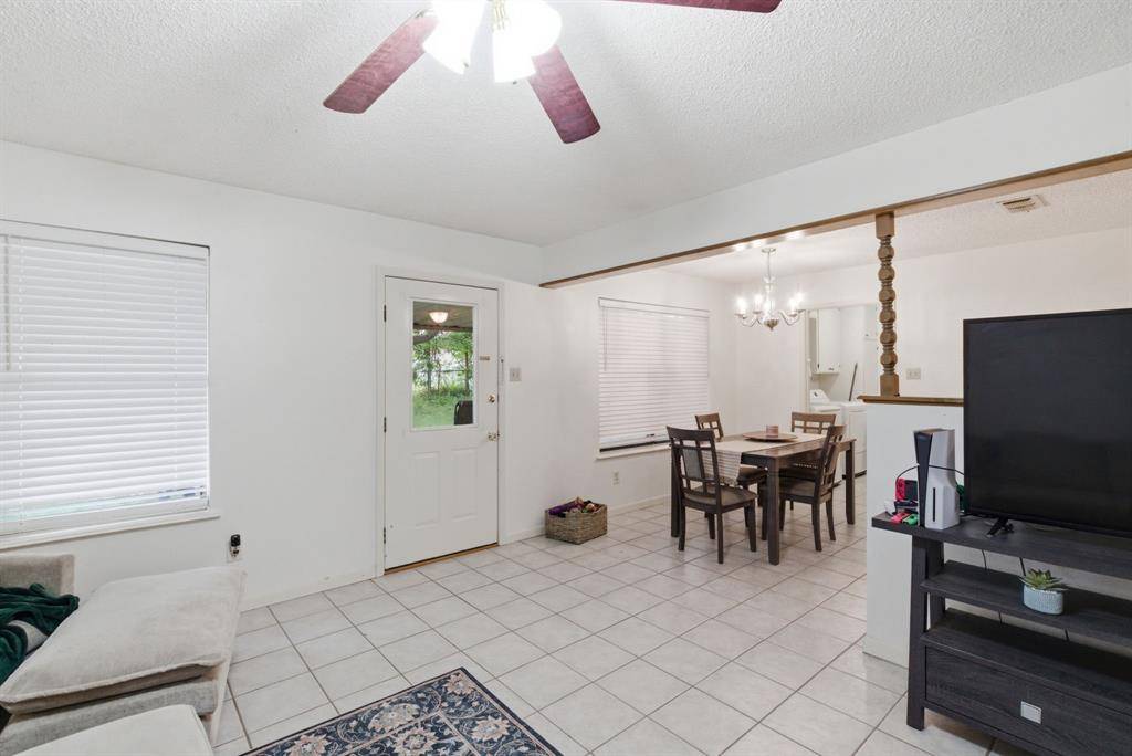 209 Moonlight Trail, Stephenville, TX 76401