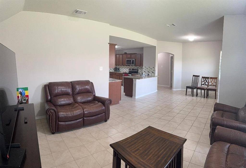 2326 Pontotoc Drive, Forney, TX 75126