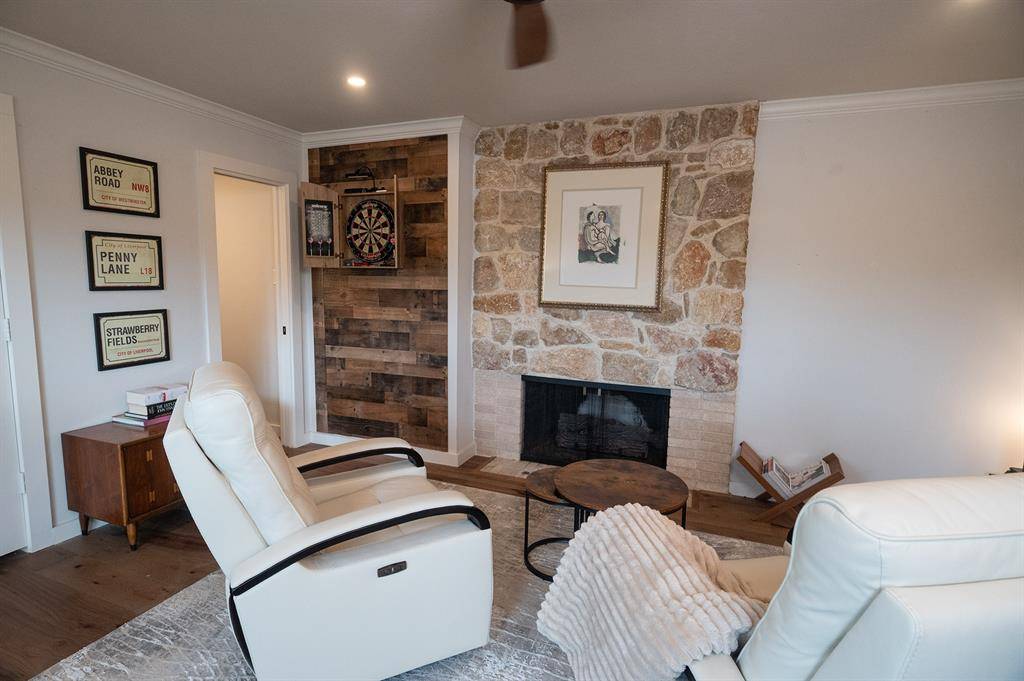 11406 Hillcrest Road, Dallas, TX 75230