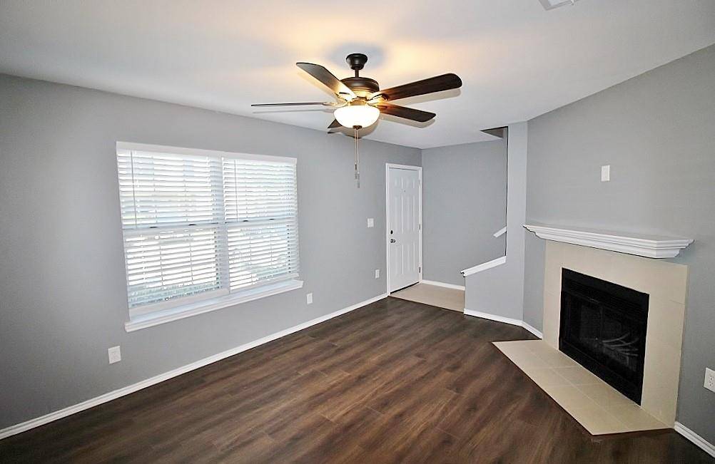 921 Cedar Terrace, Cedar Hill, TX 75104