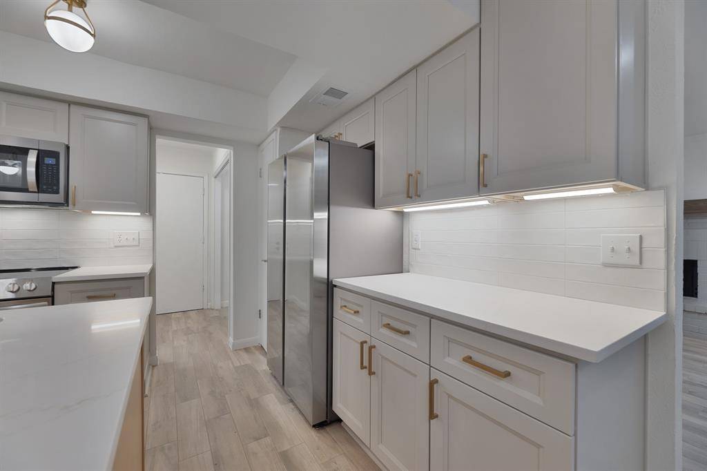 2821 Capella Circle, Garland, TX 75044