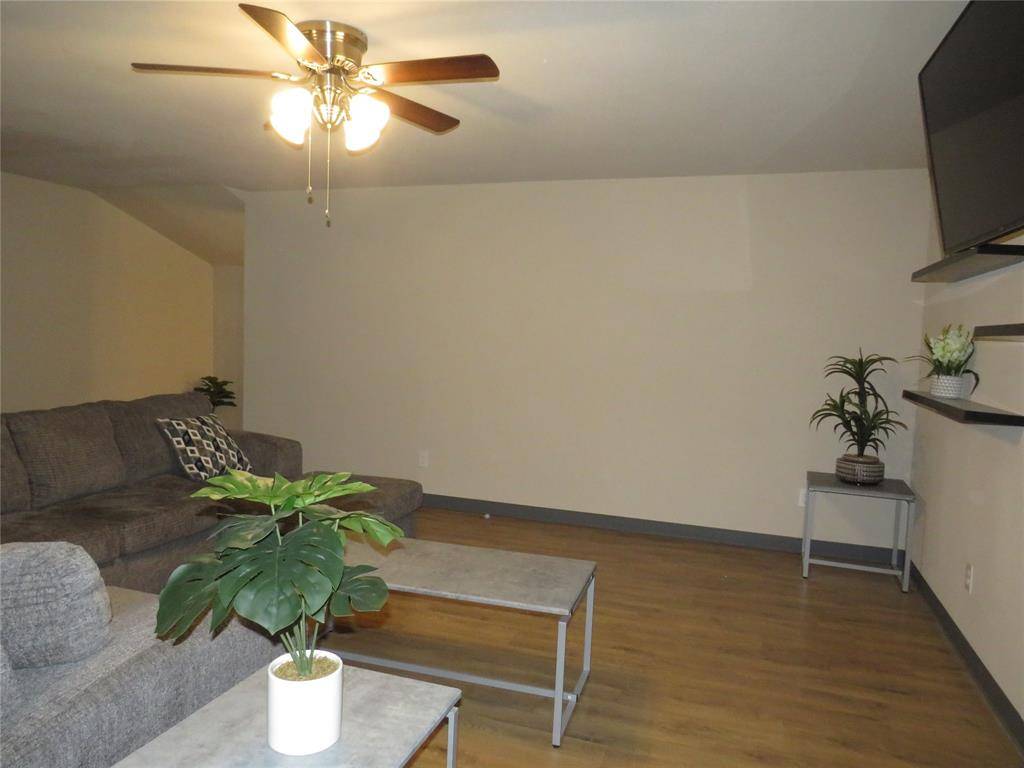 12069 Joyce Lane #8, Roanoke, TX 76262