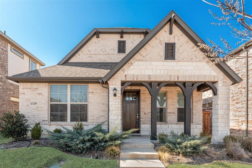 1329 Buckeye Trail, Garland, TX 75042