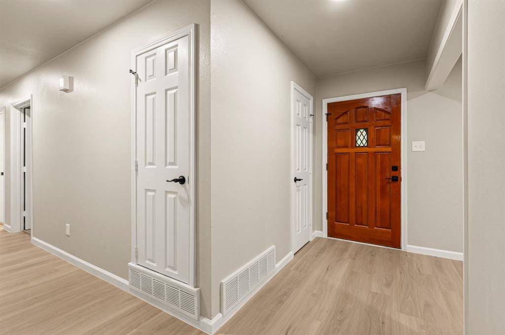 7337 Ellis Road, Fort Worth, TX 76112