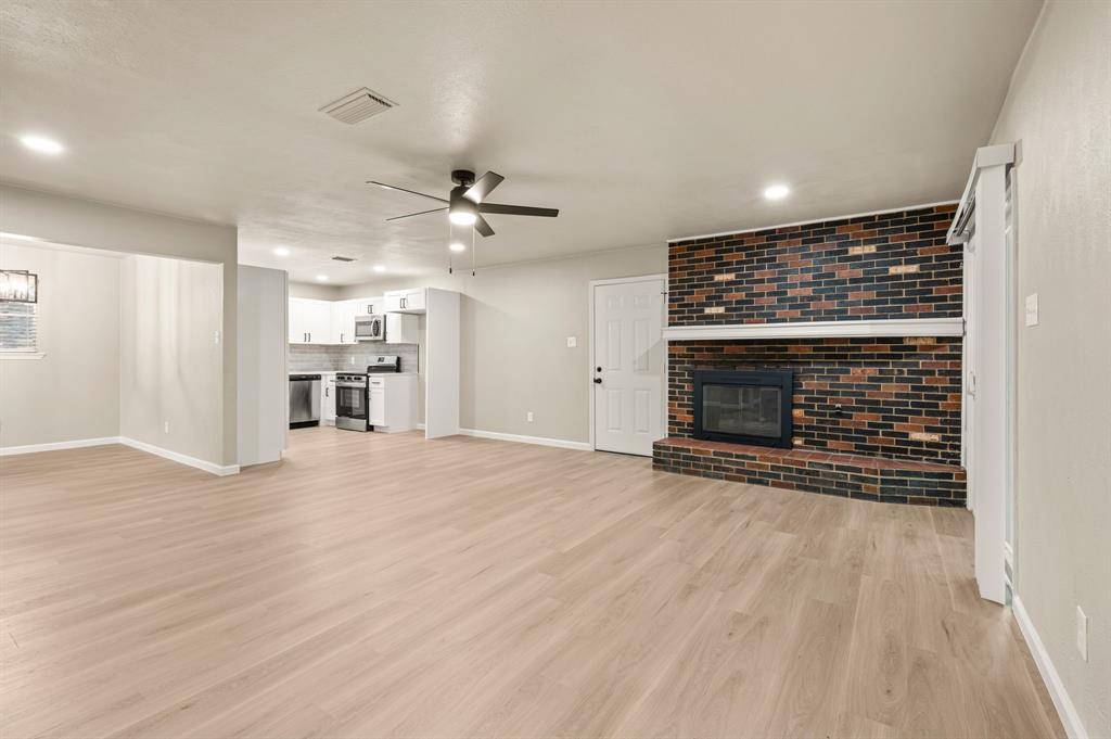 7337 Ellis Road, Fort Worth, TX 76112