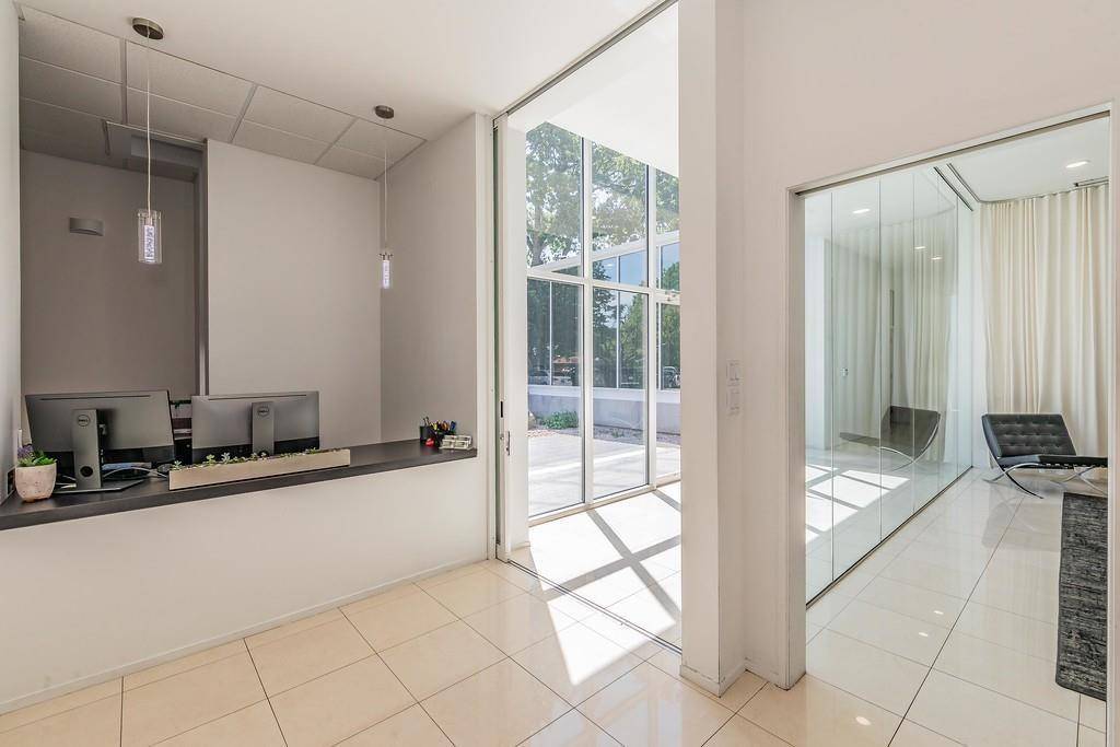 1300 W Randol Mill Road #110, Arlington, TX 76012