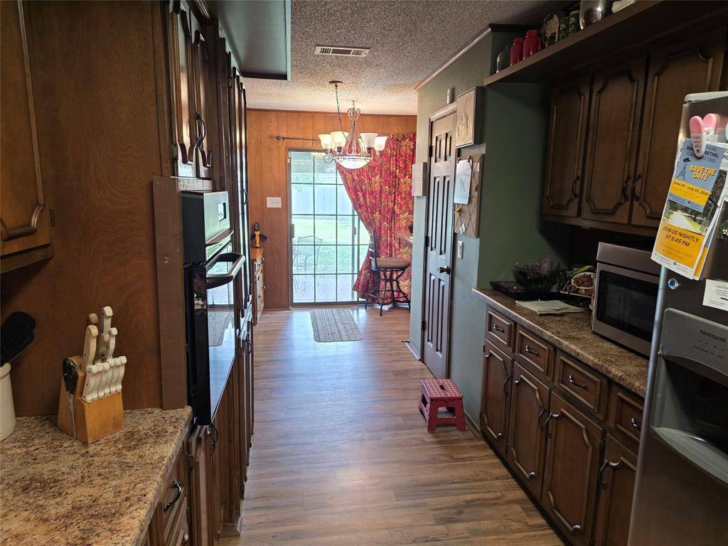 882 Farm Road 1537, Sulphur Springs, TX 75482