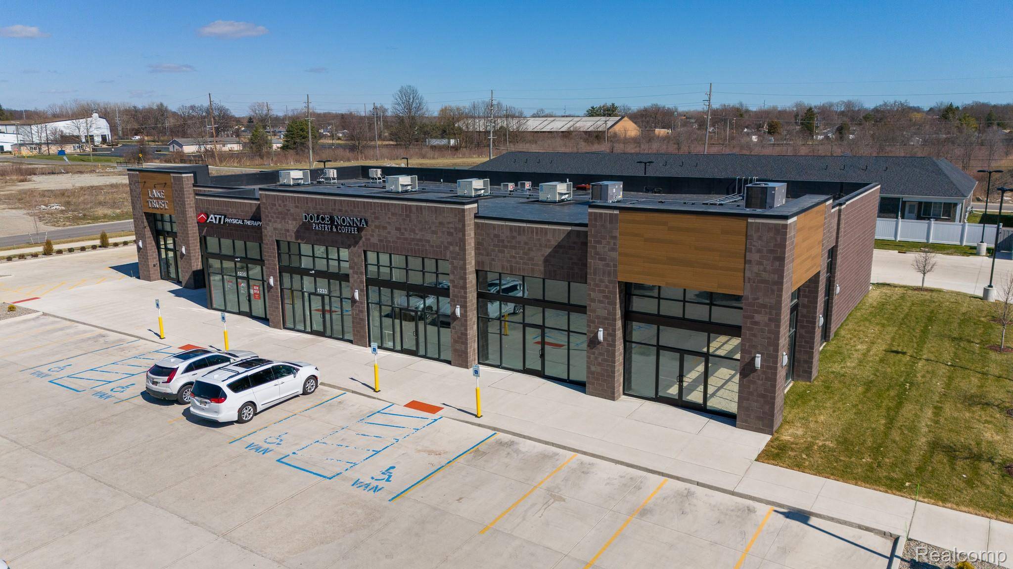 1229 Holiday BLVD #1229, Monroe, MI 48162