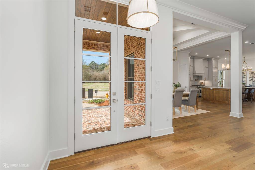 342 Belle Winds Court, Shreveport, LA 71106