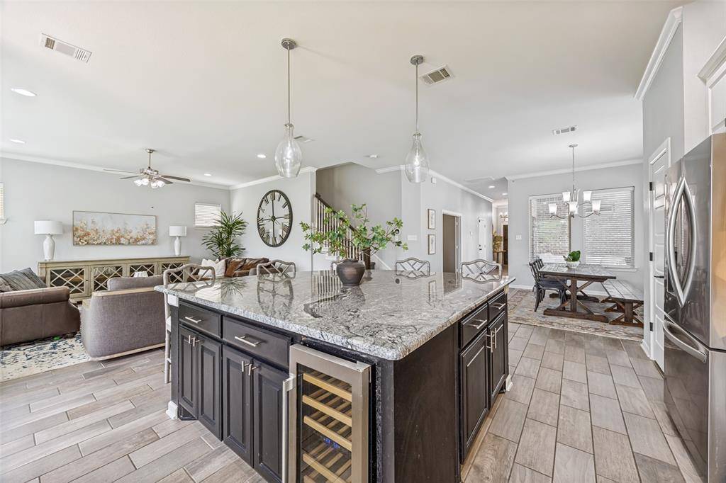 2240 W Dutch Drive, Richardson, TX 75080