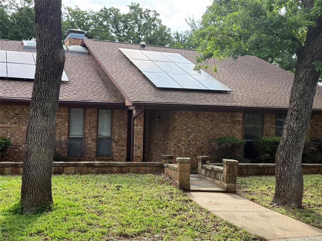 703 E Murco Drive, Mineral Wells, TX 76067