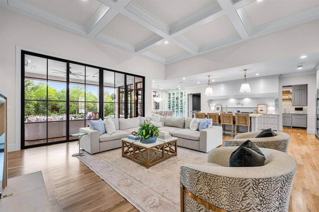 215 Sunset Point Trail, Heath, TX 75032