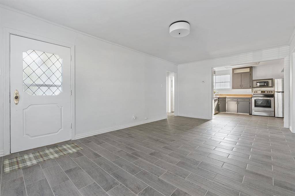 10432 San Felipe Drive, Dallas, TX 75218