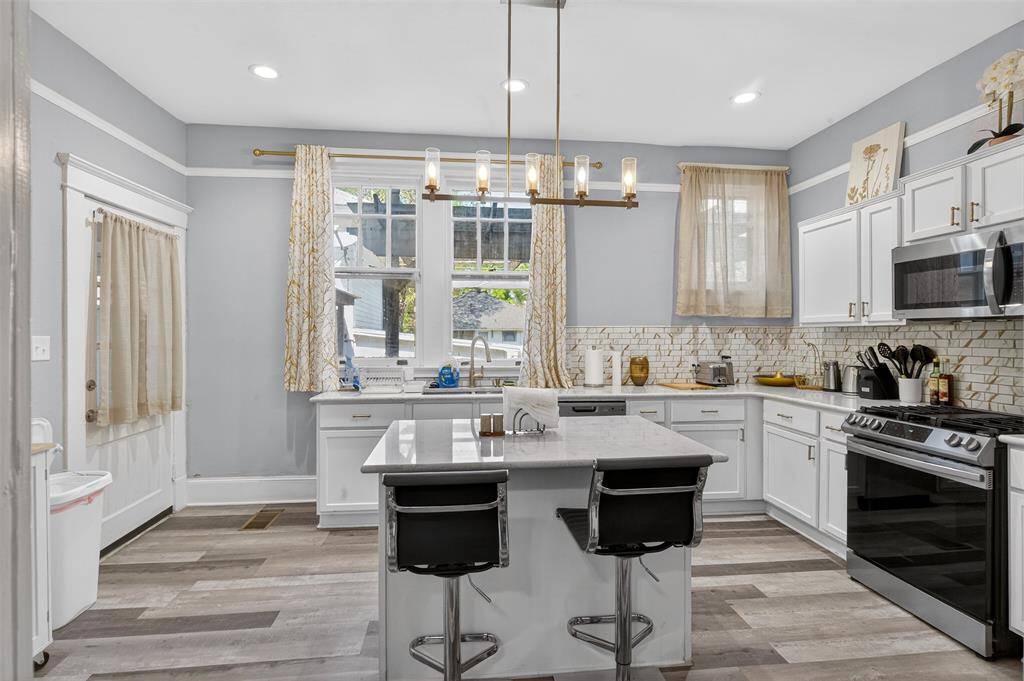 1038 College Street, Shreveport, LA 71104