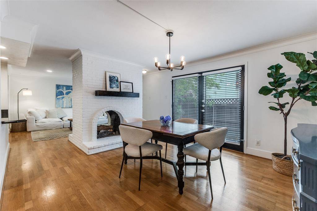 5932 Sandhurst Lane #113, Dallas, TX 75206