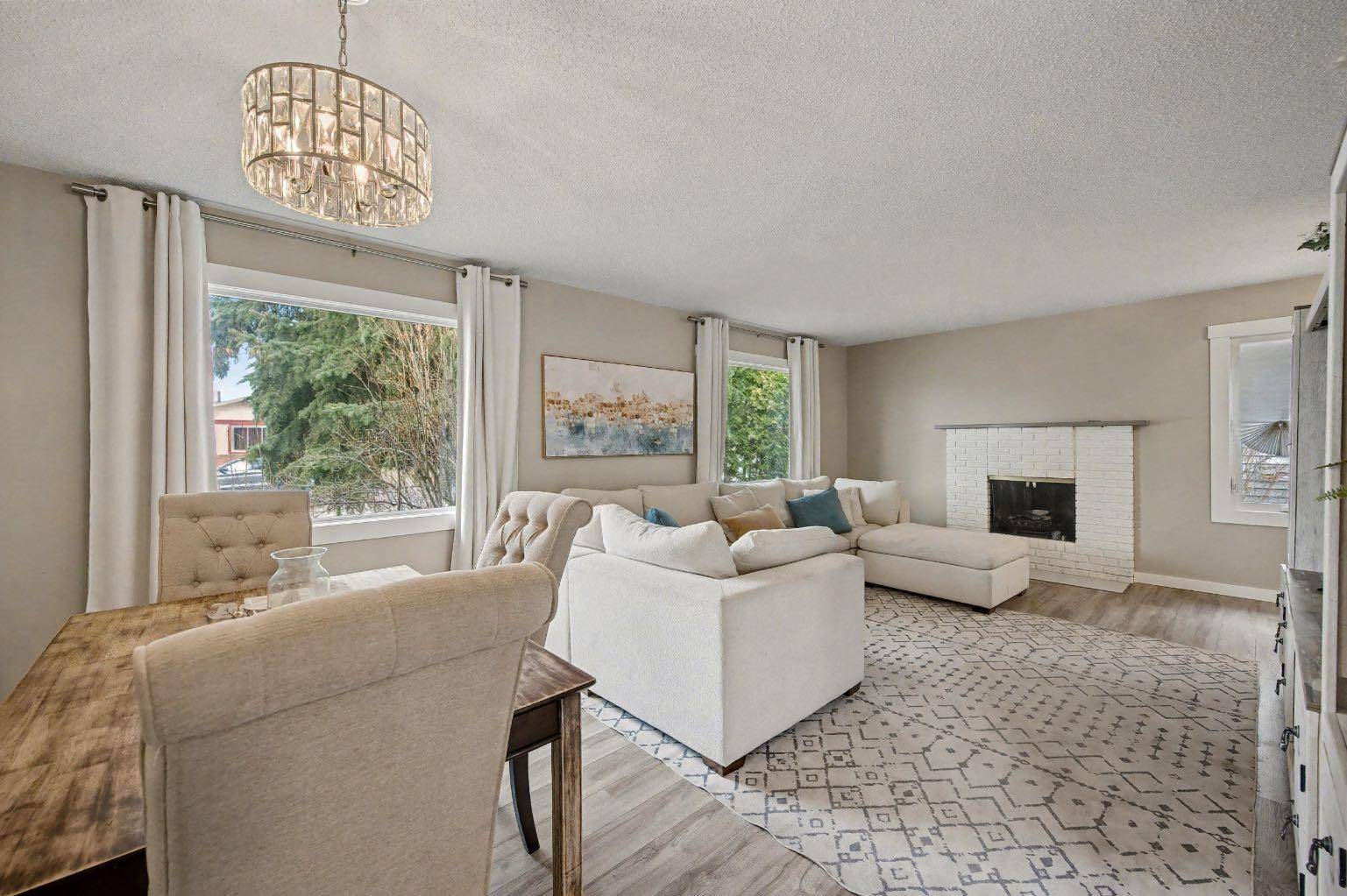 47 Sunhurst CT SE, Calgary, AB T2X1Y3