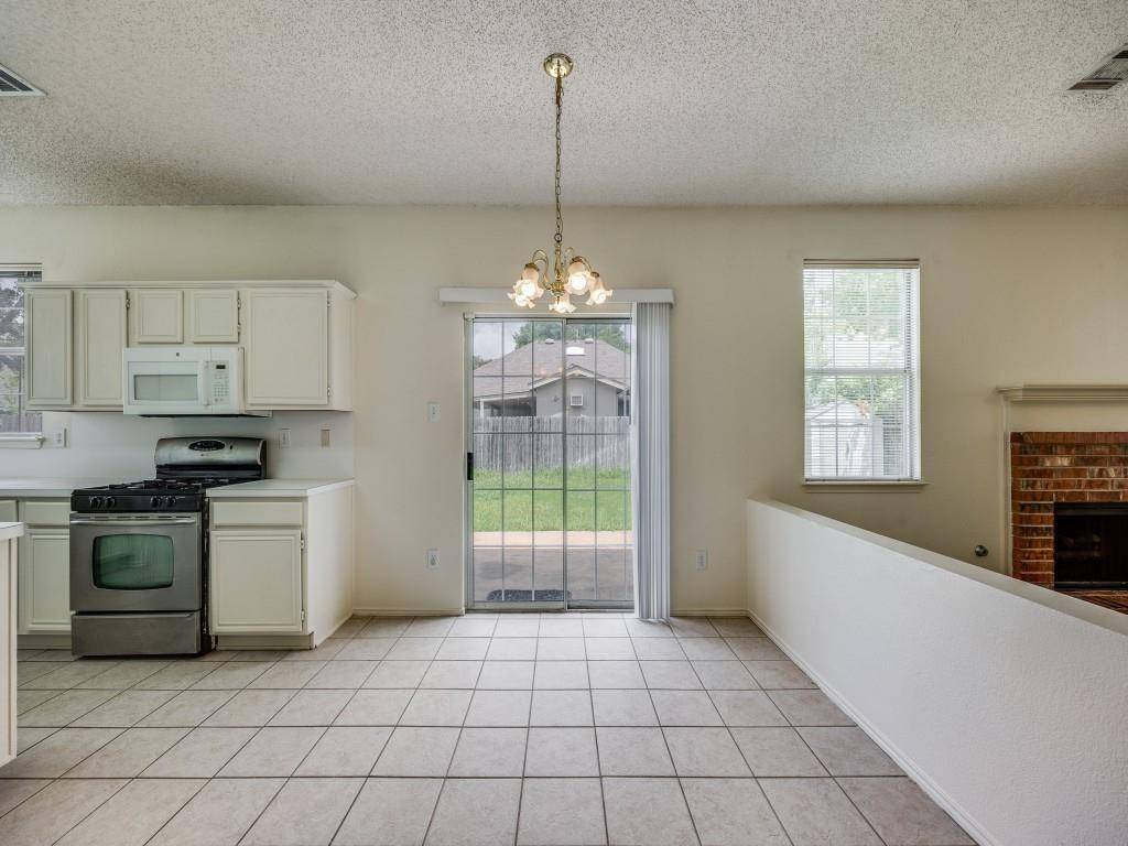 833 Bellflower Drive, Plano, TX 75075