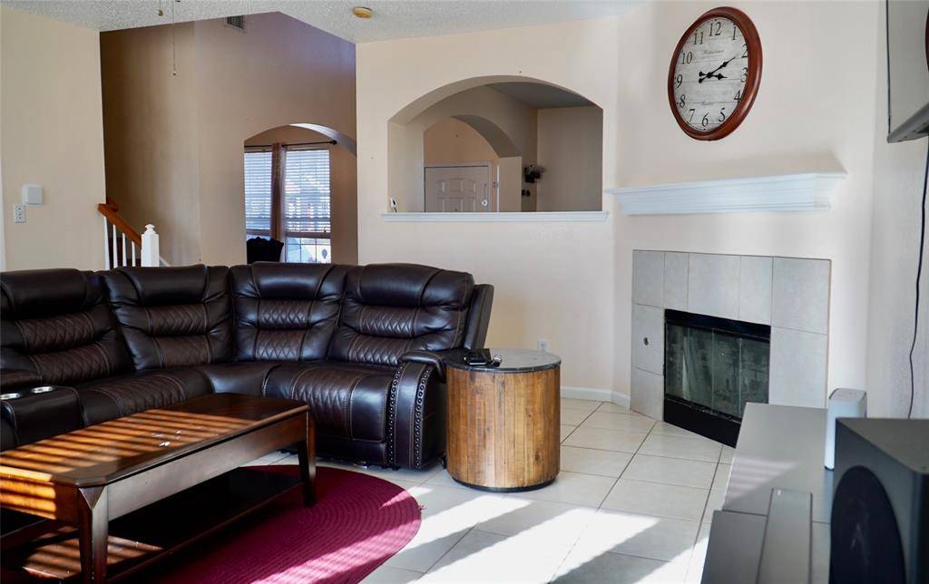 2615 Country Grove Trail, Mansfield, TX 76063