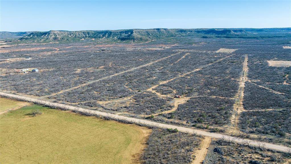 1000 Lometa Road, Bronte, TX 76933