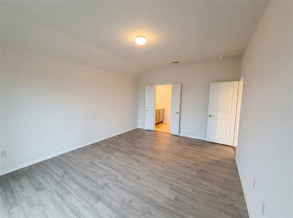 2553 Cumberland Trail, Balch Springs, TX 75181