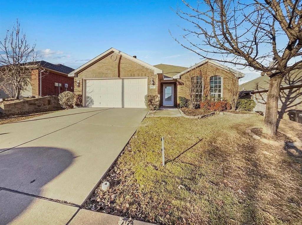 3916 Big Thicket Drive, Fort Worth, TX 76244
