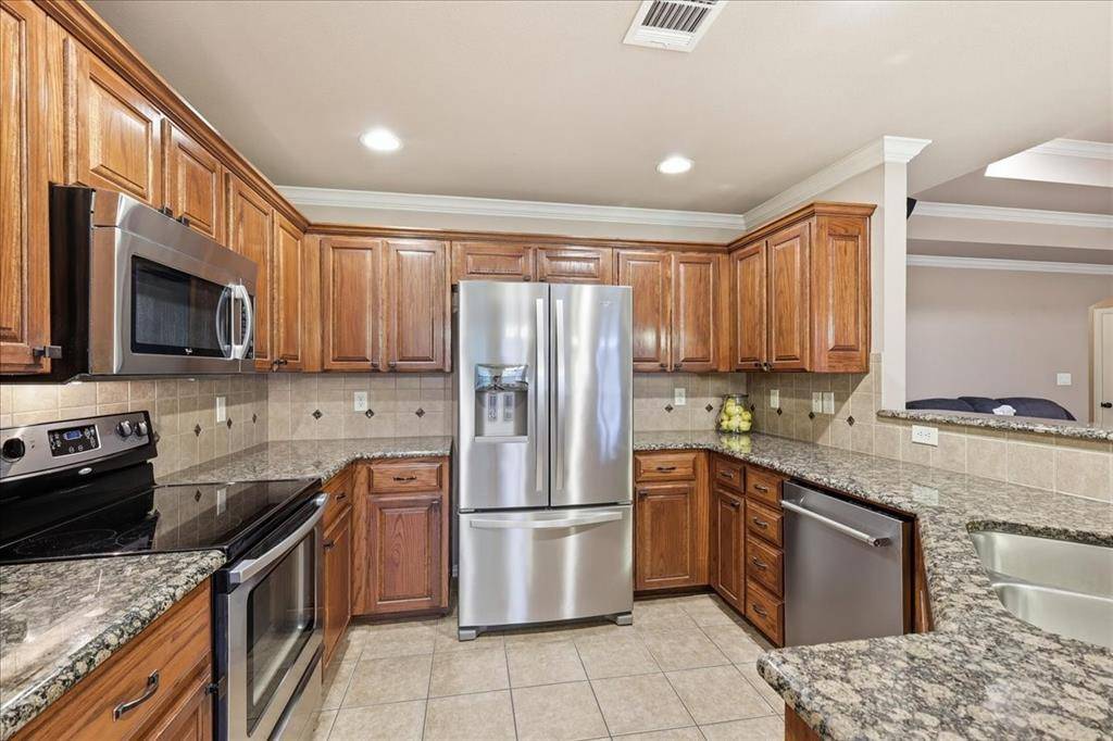 509 Zachary Drive, Weatherford, TX 76087