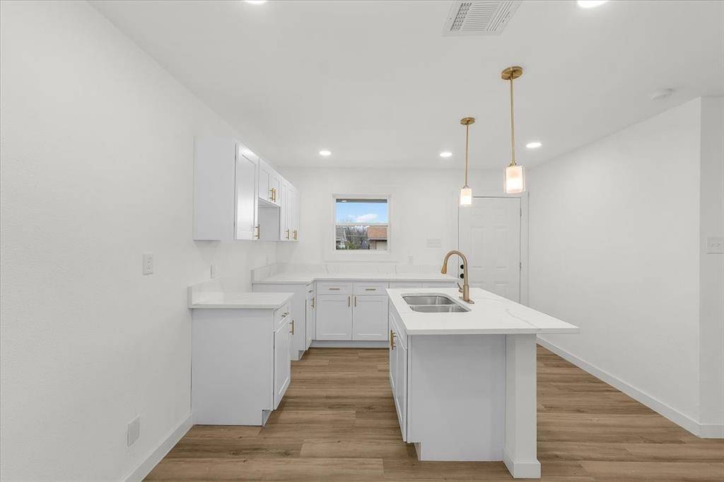 6415 Cinnamon Oaks Drive, Dallas, TX 75241